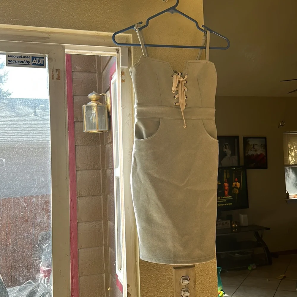 Small size - Picture 2 of 2